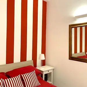 Casa Giulia, Nuovo In Centro! , Naples Italie