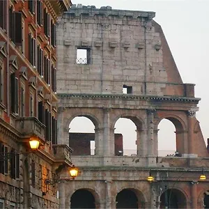 Colosseo Homerents 2 , Rome Italie