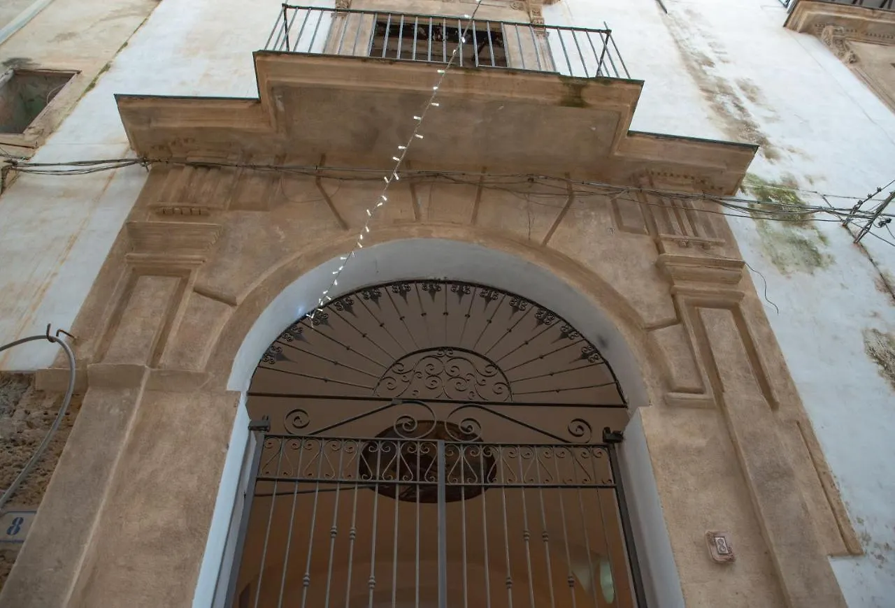 Apartment La Maison A La Cathedral Palermo